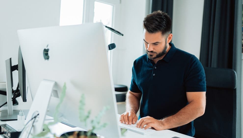 How Do Local SEO Agencies Use Rapid URL Indexer